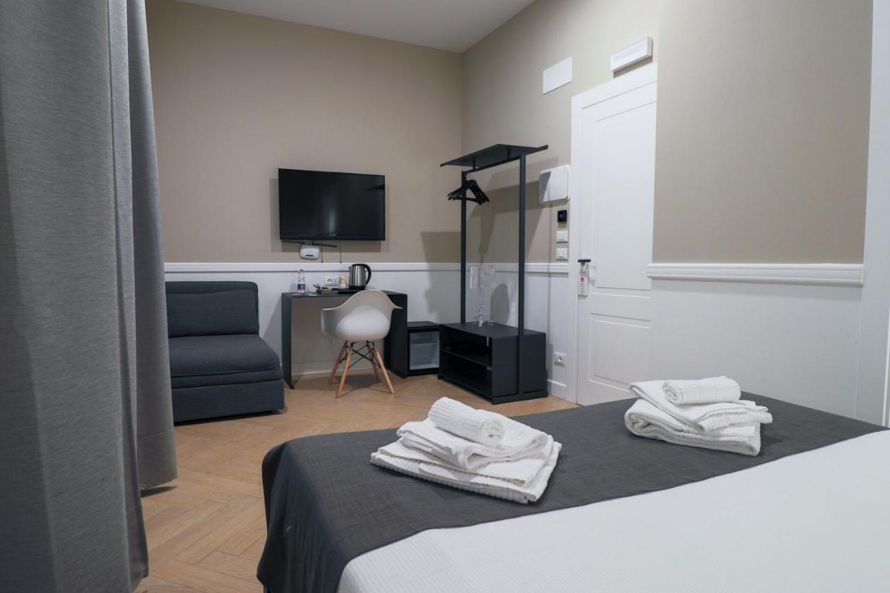 Elisabeth Boutique Rooms Trieste Exteriör bild